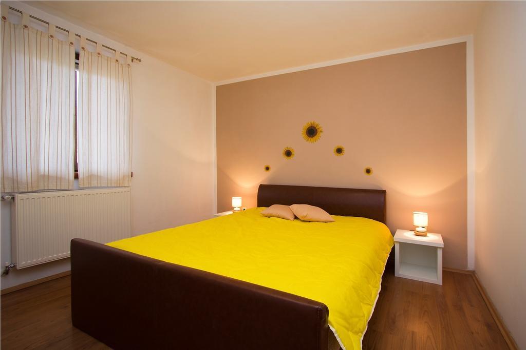 Apartments Matelici Divšići Δωμάτιο φωτογραφία