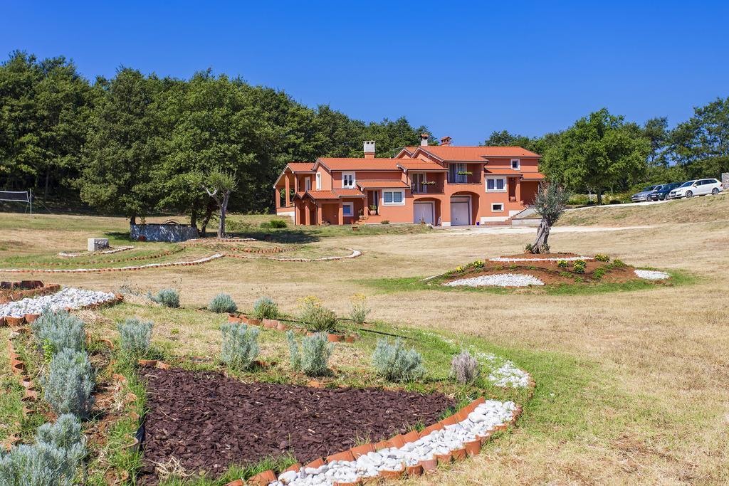 Apartments Matelici Divšići Εξωτερικό φωτογραφία
